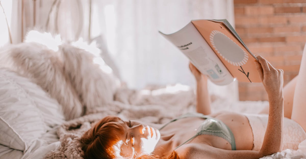 découvrez notre sélection de lingerie raffinée alliant confort et élégance. trouvez le modèle parfait pour chaque occasion, du quotidien aux moments spéciaux, et révélez votre féminité avec style.