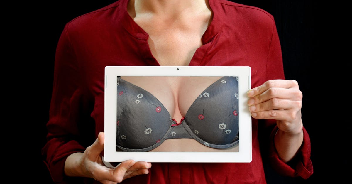 découvrez notre collection de lingerie élégante et confortable. des ensembles raffinés aux pièces sexy, trouvez le style qui vous met en valeur tout en vous offrant un confort optimal. parfait pour toutes les occasions, notre lingerie allie sophistication et sensualité.