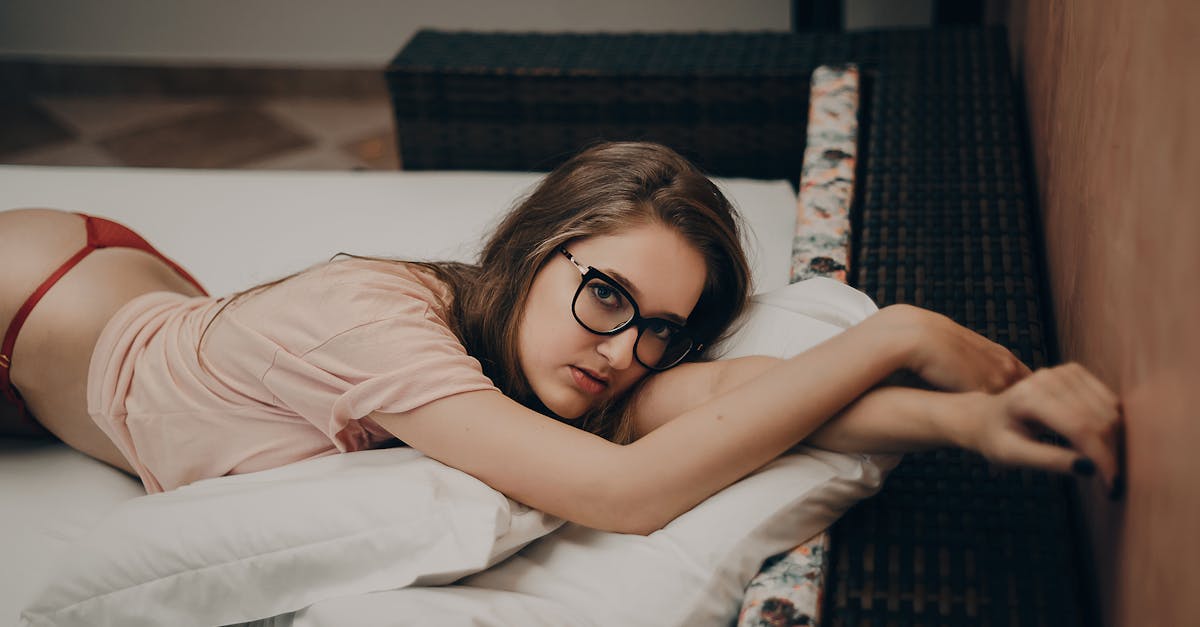 découvrez notre collection de lingerie raffinée et sensuelle. explorez des ensembles délicats, confortables et élégants qui subliment la silhouette. idéale pour chaque occasion, notre lingerie vous offre confiance et style. faites-vous plaisir ou trouvez le cadeau parfait !