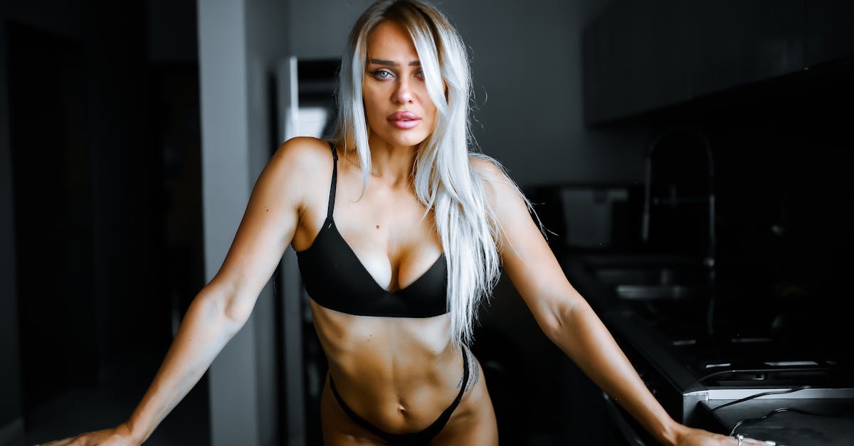 découvrez les dernières tendances en lingerie pour sublimer votre féminité. explorez des styles innovants, des couleurs audacieuses et des matières confortables qui allient élégance et sensualité. restez à la pointe de la mode avec nos conseils et inspirations!
