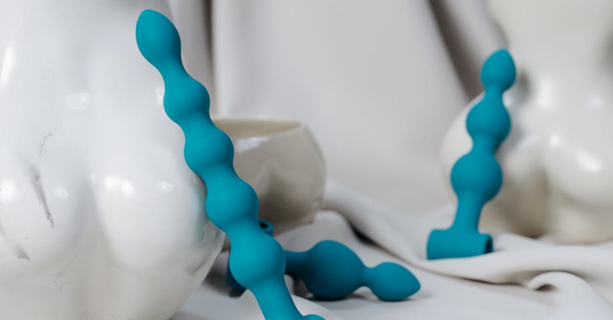 découvrez notre sélection variée de sex toys conçus pour pimenter vos moments intimes. explorez des options pour tous les goûts et toutes les préférences, avec des produits de qualité qui garantissent plaisir et satisfaction. laissez libre cours à votre imagination et éveillez vos sens !