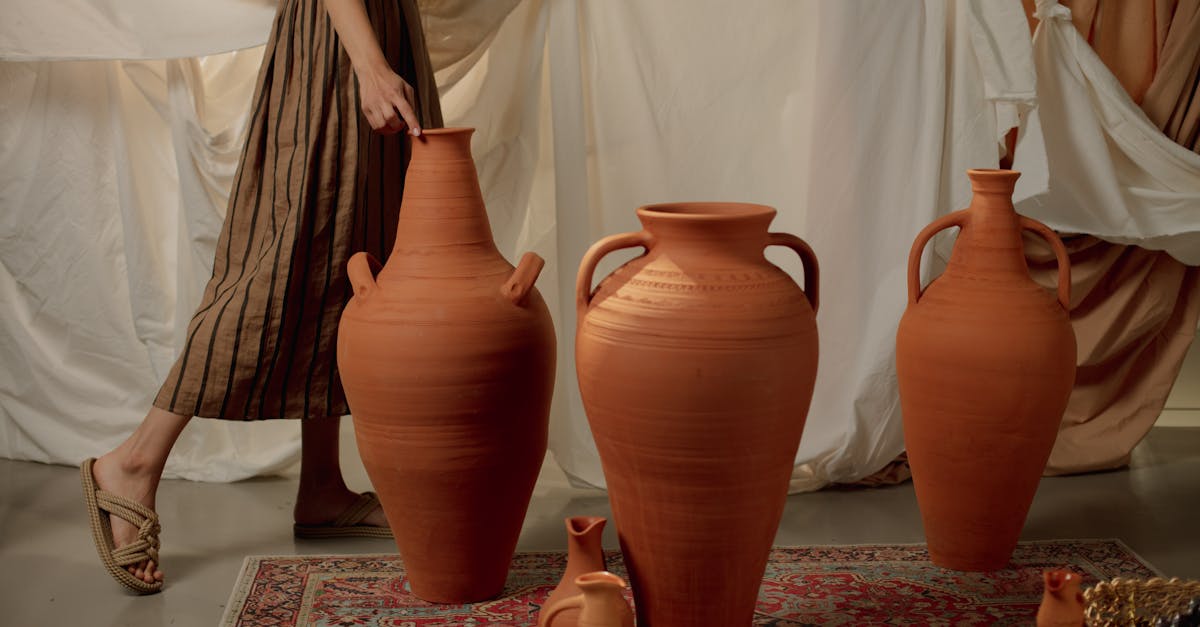 découvrez notre collection de robes en terracotta, alliant élégance et confort. parfaites pour toutes les occasions, ces robes mettent en valeur votre silhouette tout en ajoutant une touche de chaleur à votre garde-robe. explorez des styles variés et trouvez la robe idéale qui reflète votre personnalité.