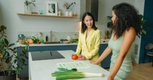 découvrez nos meilleurs conseils de cuisine pour améliorer vos plats, gagner du temps et réussir toutes vos recettes, que vous soyez débutant ou expert en cuisine.