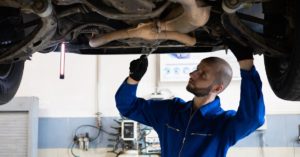 découvrez nos conseils et astuces pour l’entretien automobile : contrôles réguliers, prévention des pannes et optimisation de la durée de vie de votre véhicule. soyez prêt à rouler en toute sécurité !