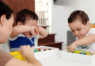 découvrez le parenting coaching : un accompagnement personnalisé pour aider les parents à relever les défis du quotidien, améliorer la communication familiale et favoriser l’épanouissement de vos enfants.