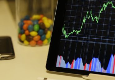 découvrez le trading : principes de base, stratégies efficaces et conseils pour débutants afin d'investir sur les marchés financiers en toute confiance.